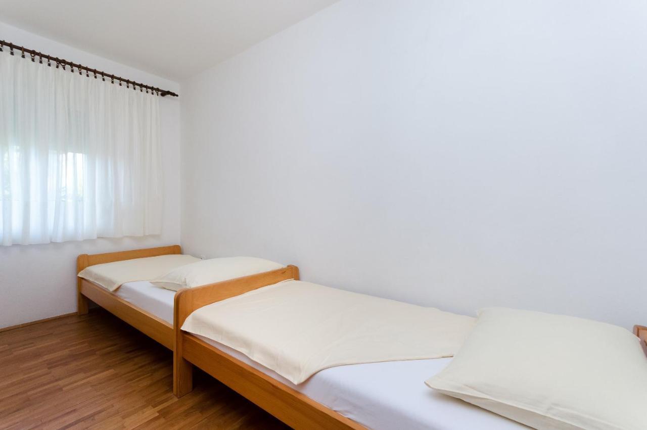 Apartments Ruza A Lopar Zewnętrze zdjęcie