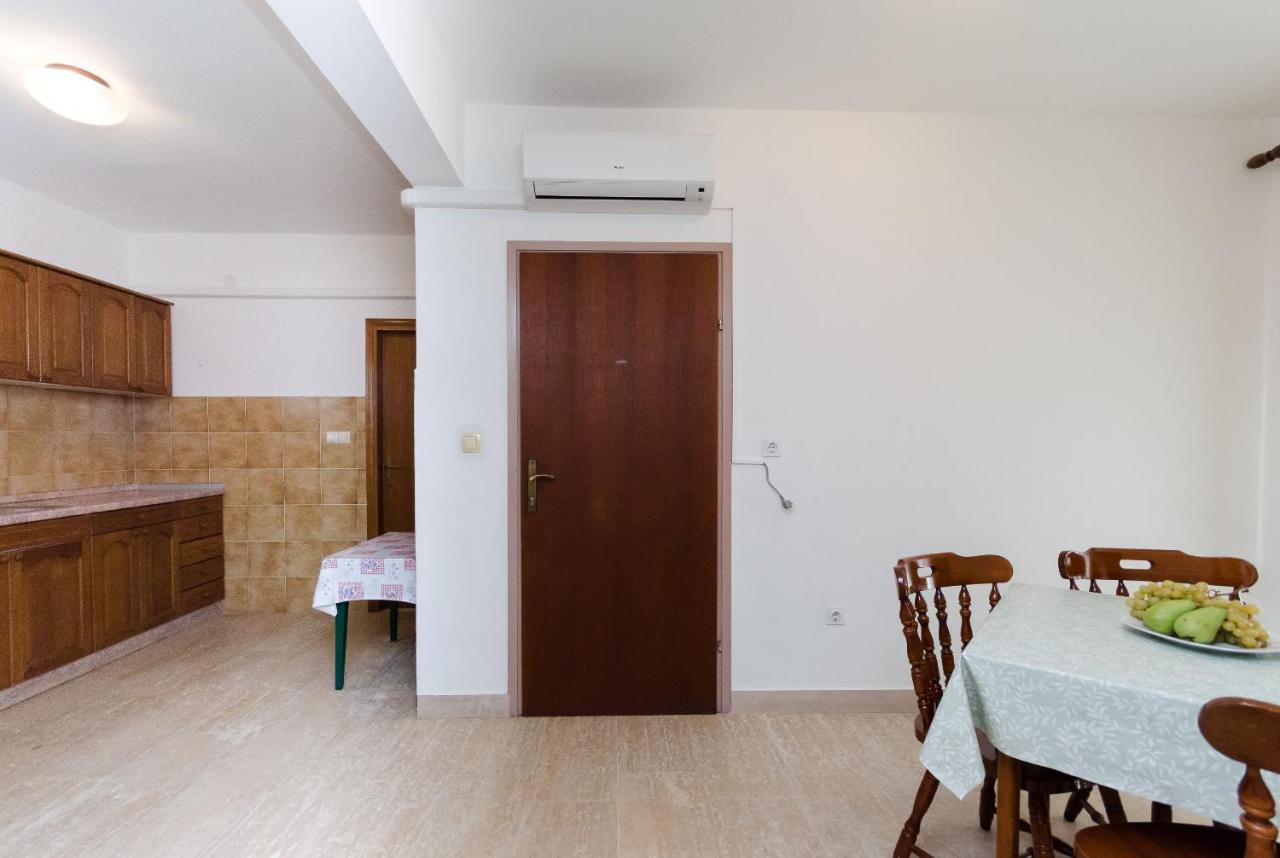 Apartments Ruza A Lopar Zewnętrze zdjęcie