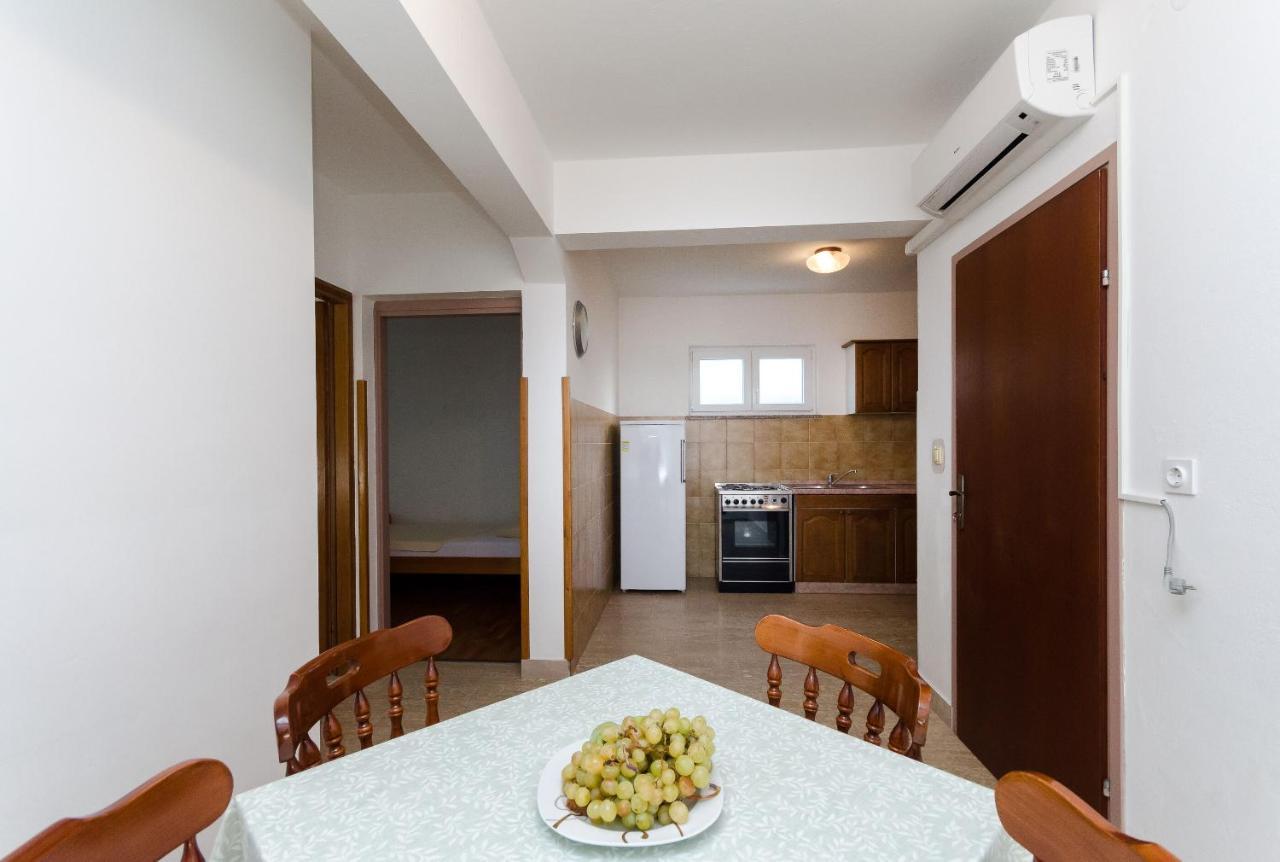Apartments Ruza A Lopar Zewnętrze zdjęcie