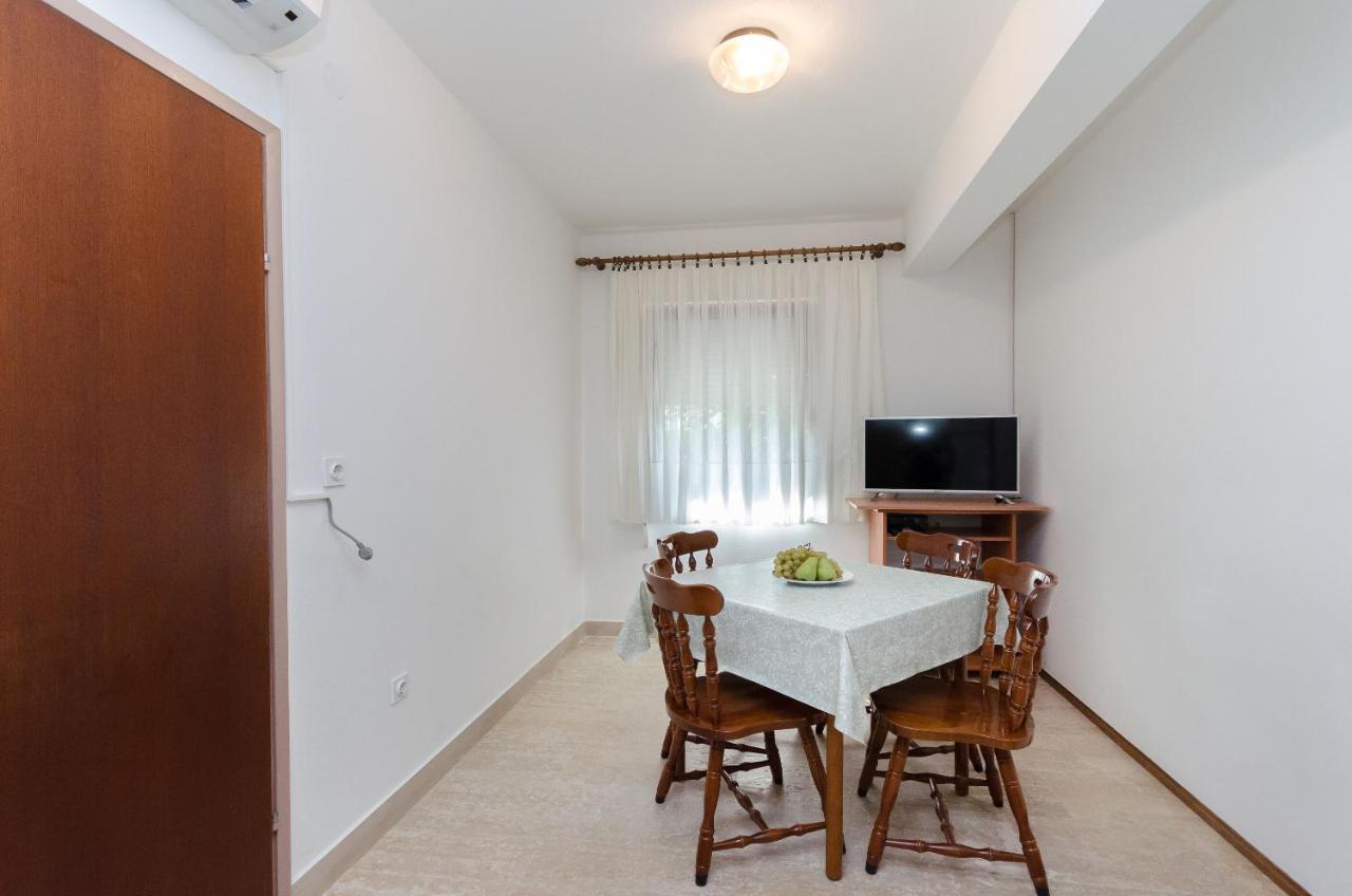 Apartments Ruza A Lopar Zewnętrze zdjęcie